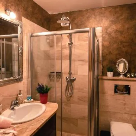 Chic Retreat Budva